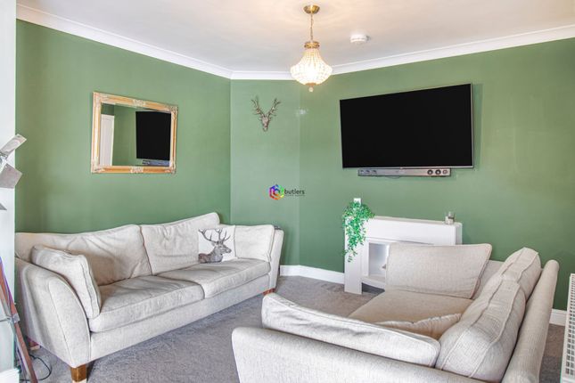 131 Barlborough Road, Chesterfield photo 2