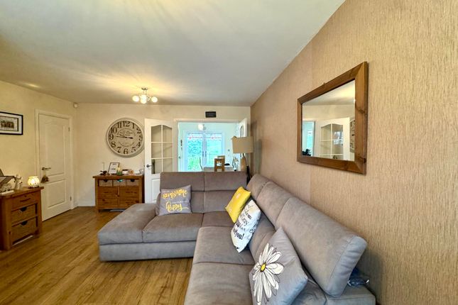 7 Parc Brychan, Merthyr Tydfil photo 2