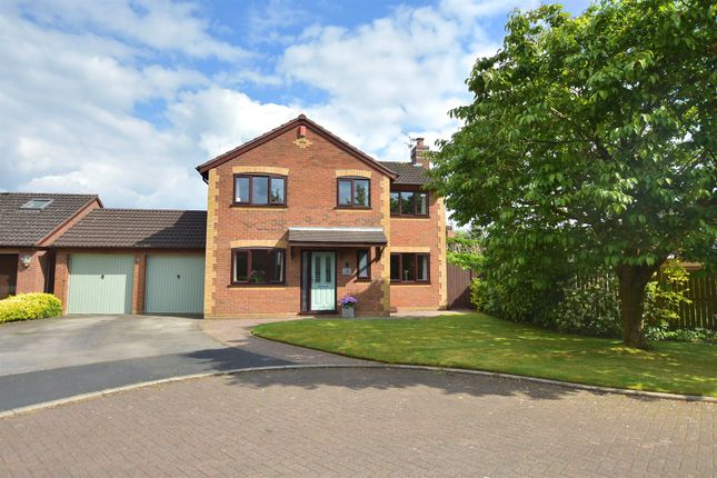 Thumbnail Detached house for sale in Birch Close, Holmes Chapel, Crewe
