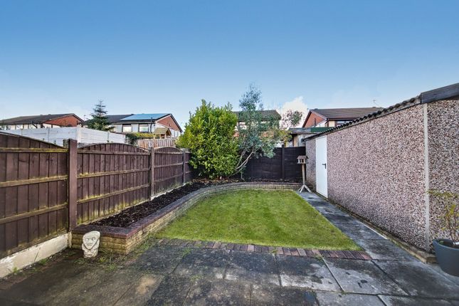 23 Russeldene Road, Wigan photo 4