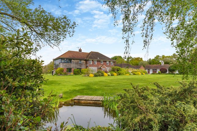 Thumbnail Country house for sale in Chinnor Road Thame, Oxfordshire