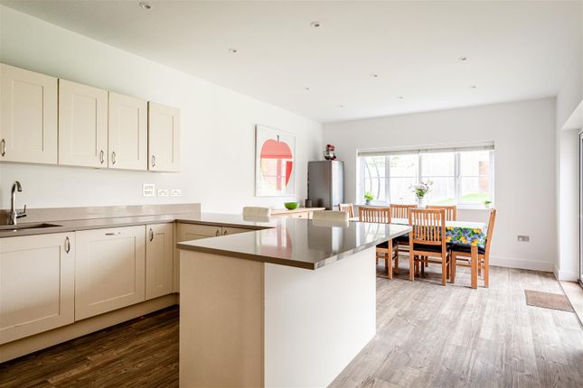 12, Rocky Drive, Haywards Heath photo 2