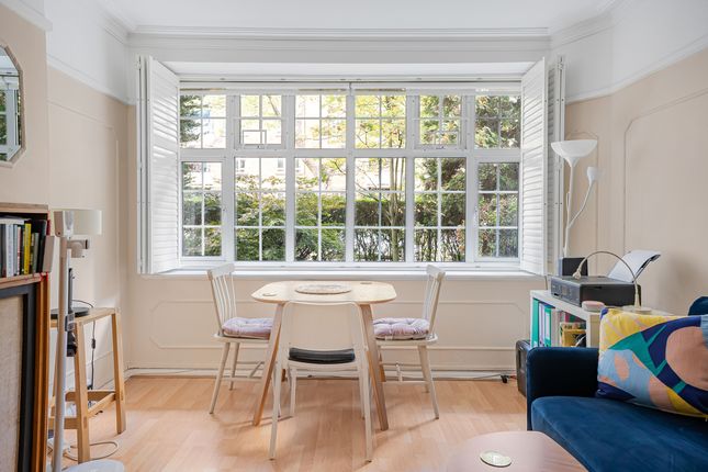 Flat 24 Acol Court, Acol Road, London photo 3