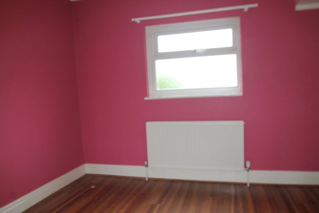 Sunny Nook, Prince's Drive, Llandudno photo 5