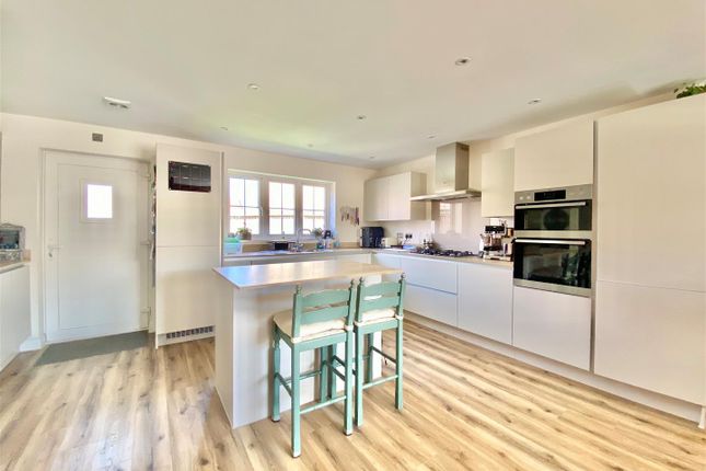 23, Aster Close, Gloucester photo 2