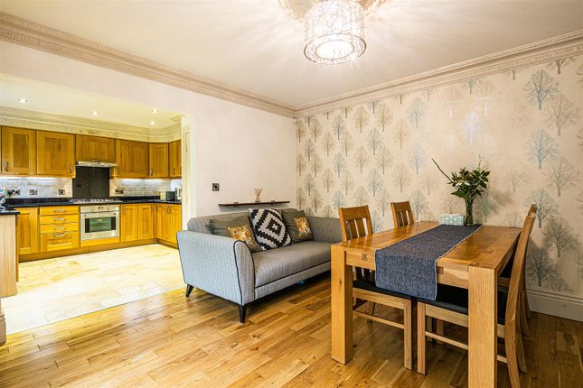 32, Brentwood Road, Sheffield photo 4