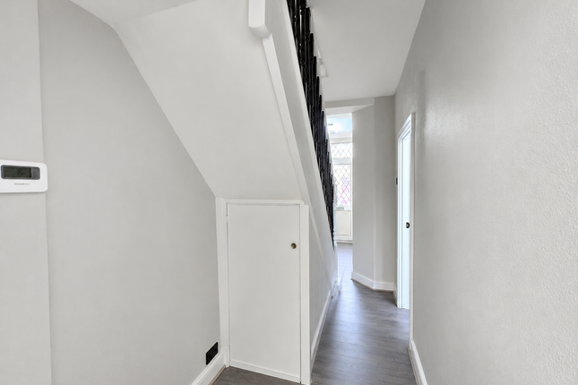 Summerfield Street, Lee / Hither Green, SE12 photo 3