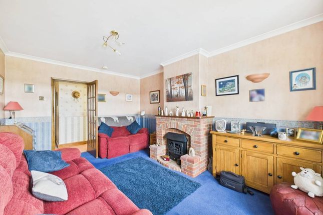334, Chartridge Lane, Buckinghamshire photo 4