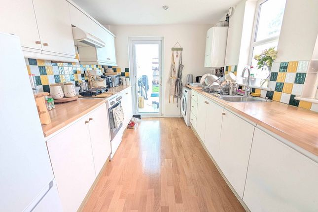 205, Ham Road, Worthing photo 3
