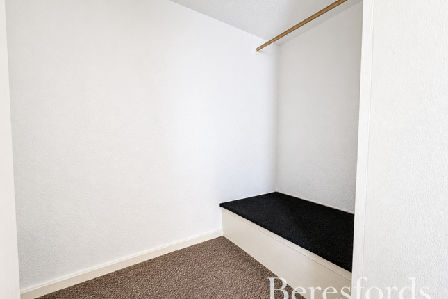 Room 2, 12A, Barrack Street, Colchester photo 3