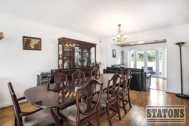 32, Claremont Road, Hadley Wood photo 4