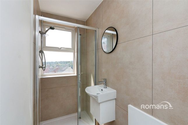 Room 3, 150, Queens Road, Hampshire photo 2