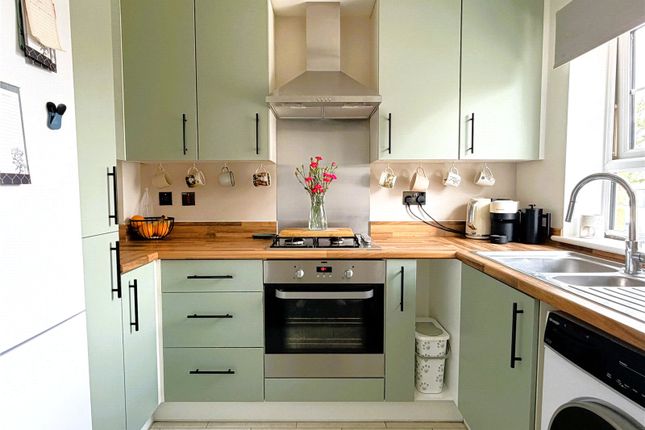 12, Filbert Street, Wiltshire photo 4