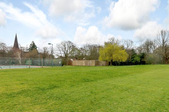 Thumbnail Land for sale in Cricketfield Road, Horsham