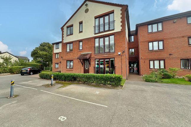 Flat 8, Manor Court, Wirral photo 3