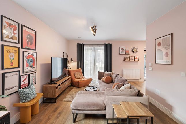 Flat 3, 91 Ocean Drive, Edinburgh, EH6 6BW photo 3