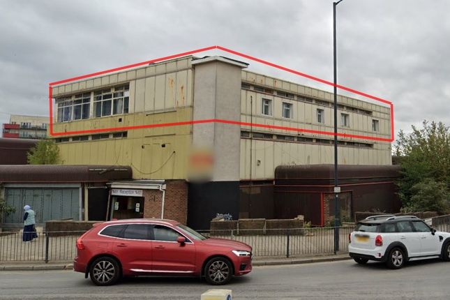 Leisure/hospitality to let in 2nd Floor, Abercorn Commercial Centre, Manor Farm Road, Alperton