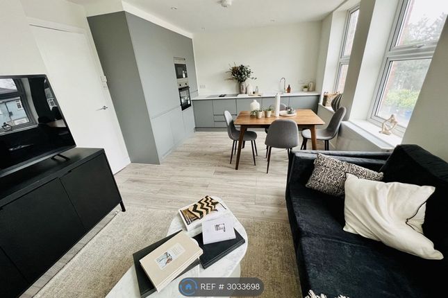 B Eversleigh Road, London photo 4