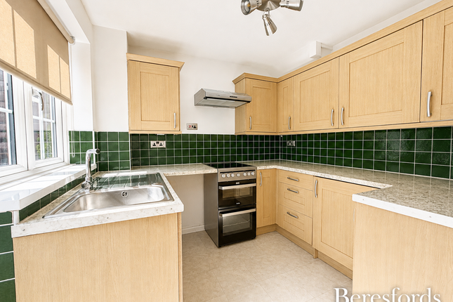 28, Orion Way, Braintree photo 5