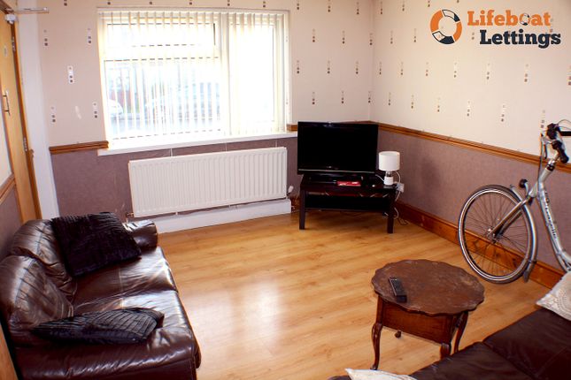 RM7 91BD, Beecholme Drive, Ashford, ASHFORD photo 4