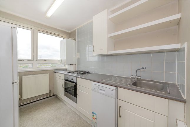 Flat for sale in Silchester Road, London