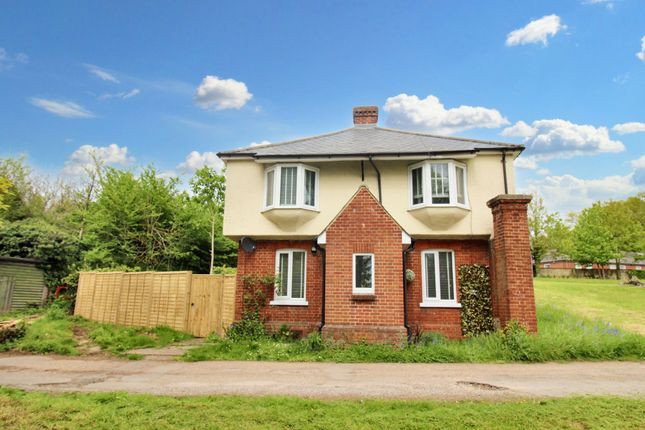 Cottage to rent in London Road, Ditton