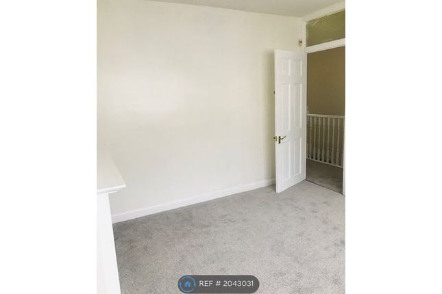 Thumbnail Room to rent in Michael Road, London