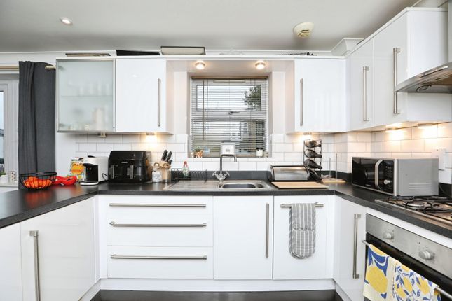 Apartment 4, Rocklands, 31, Tonbridge Road, Kent photo 4