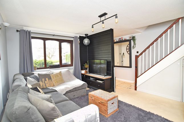 30 Eavestone Grove, Harrogate photo 2