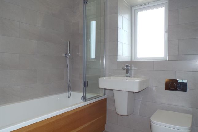 52, Sunflower Lane, Polegate photo 3