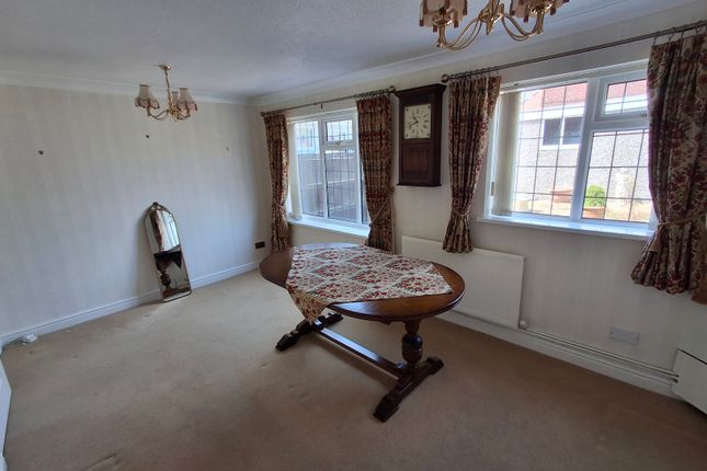 51, Braithwell Drive, Stoke On Trent photo 4