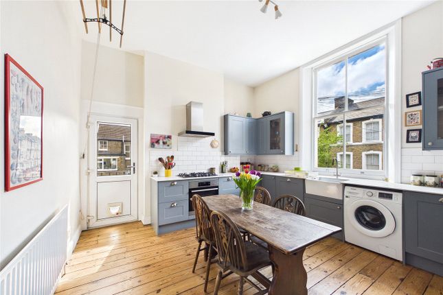 Flat C, 2, Sudbourne Road, London photo 2