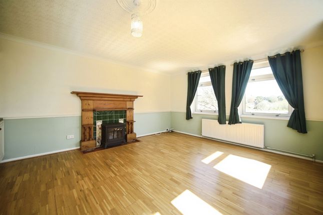 29b, Market Street, Crewkerne photo 2
