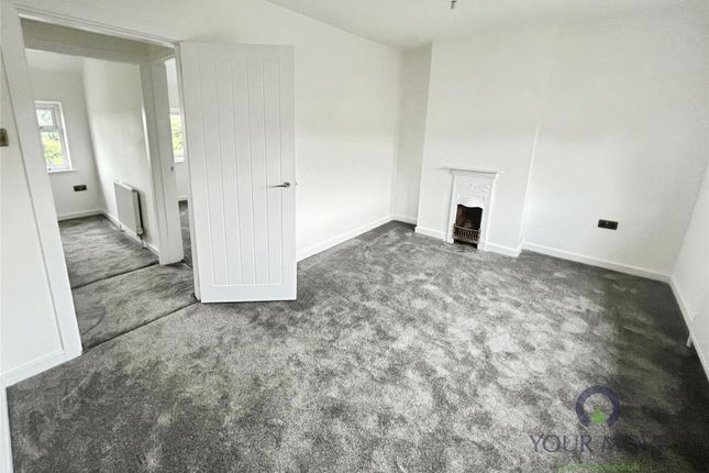 45, Fens Crescent, West Midlands photo 4