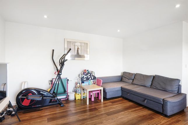 Flat for sale in Williams Way, Wembley