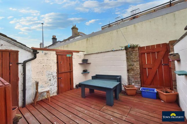87, Pevensey Road, Eastbourne photo 4