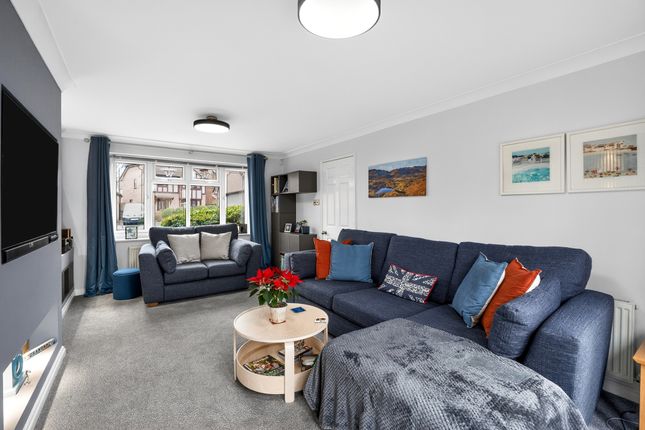 4, Edward Gardens, Warrington photo 4