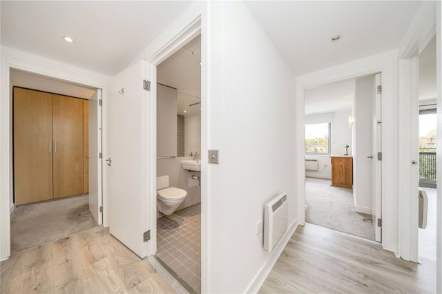 Thumbnail Flat to rent in Dakota Building, Deals Gateway, Deptford, London