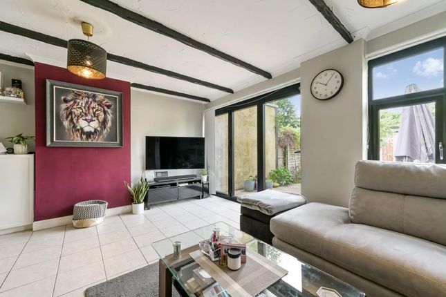 36, Boston Manor Road, Brentford photo 4