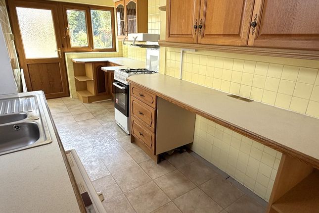 37, Bracken Road, Port Talbot photo 4
