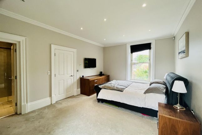 Apartment 5 The Galleries, 58-60 Stamford Road, Altrincham photo 4