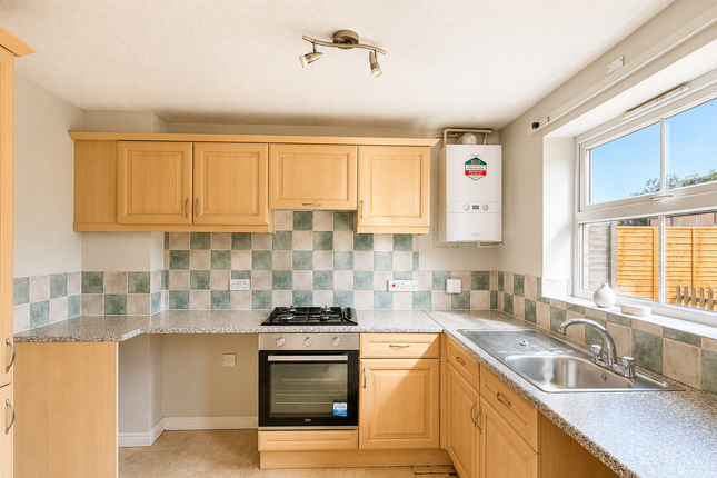 6, Fox Covert, Lincoln photo 3