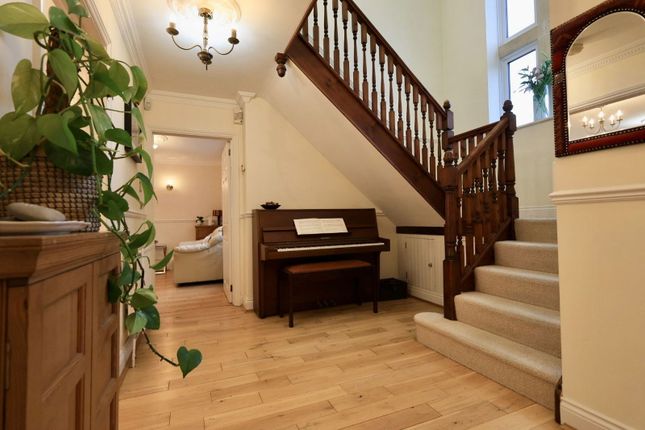 159b, Abingdon Road, Witney photo 2
