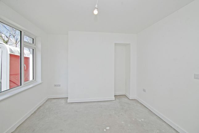 12, Truro photo 4