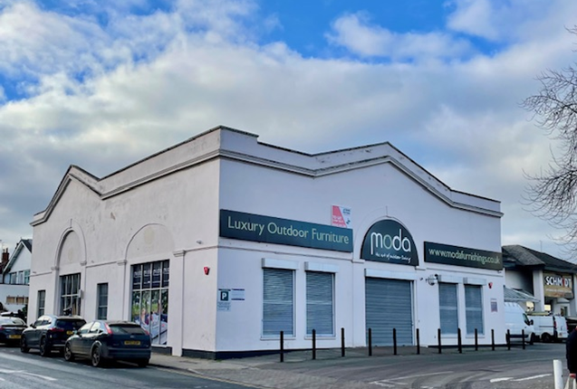 Retail premises to let in Unit 1, Market Place, Winchcombe Street, Cheltenham