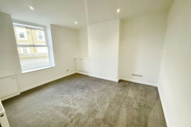 3 St. Huberts Road, Blackburn photo 2