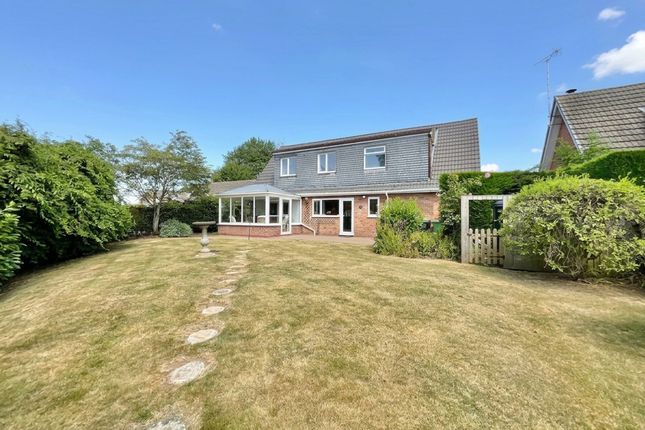9 Moorsfield Avenue, Crewe photo 4