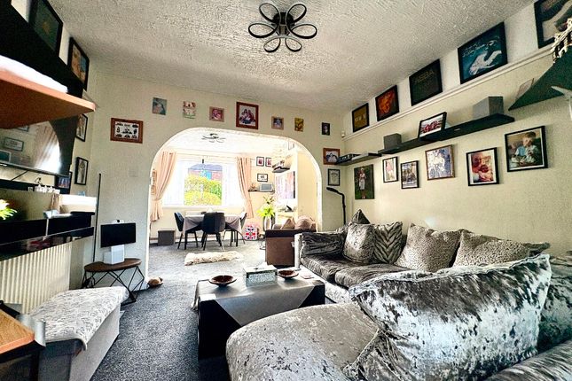 47 Buttermere Road, Bolton photo 2