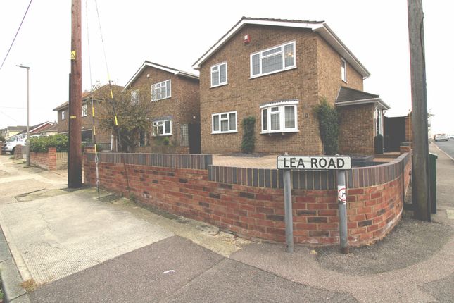 Thumbnail Detached house for sale in Lea Road, Benfleet