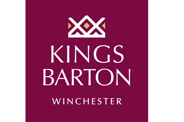 Kbw White-Gold On Maroon Bg (002)